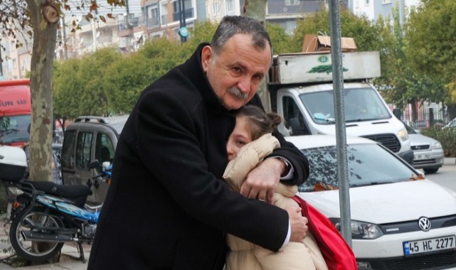 BAŞKAN BALABAN MİMAR SİNAN BULVARI’NDA ESNAF ZİYARETİ YAPTI