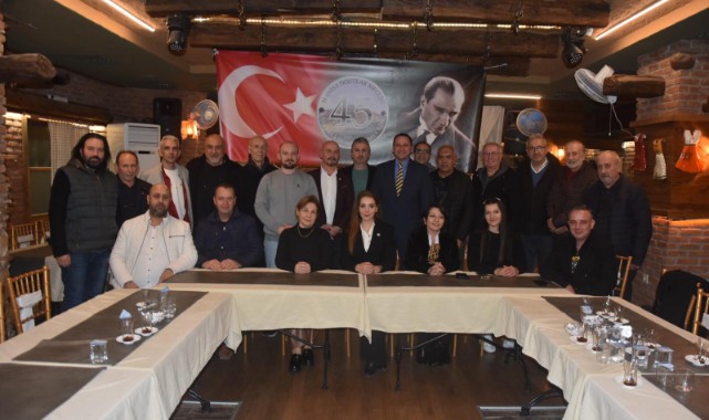 MAK-GÖÇ Derneği Başkanı Yeliz Deniz ve Yönetimi Manisa Dostlar Meclisi’nin Konuğu Oldu