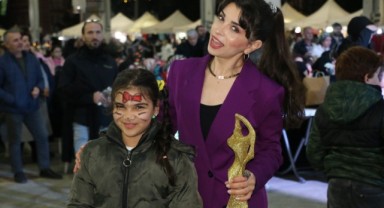 MOR NARPIN 2025 'İN İLK ŞARKISINIIN ŞUBAT AYINDA YAYINLANACAĞINI DUYURDU