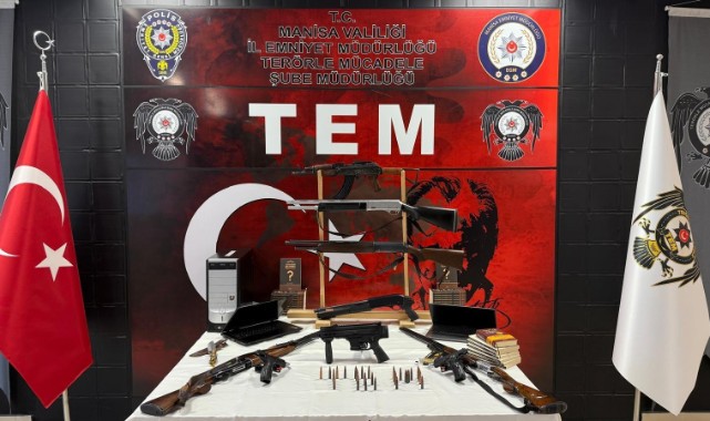 Manisa Polisi DEAŞ'ın Silah Tedarik Operasyonunu Çökertti