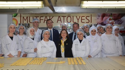 Bornova’da Ücretsiz Pastacılık ve Ekmekçilik Kursu Başladı