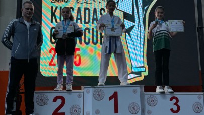 10 Yaşındaki Ilgın’dan Kuşadası’nda Bronz Zaferi!