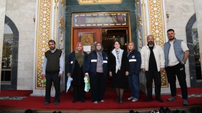 Yunusemre’de Camiler Bayrama Hazırlanıyor