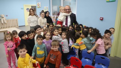 Turgutlu’da Dünya Tiyatro Günü Coşkusu Miniklerle Yaşandı