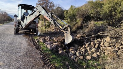 Manisa Büyükşehir’den 17 İlçede Yol Atağı