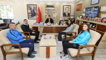 Şampiyon Eylül’e İl Müdürü’nden Tebrik ve Ödül