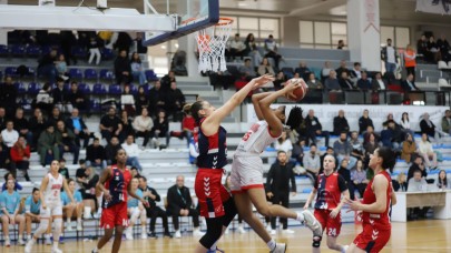 Turgutlu’nun Kadın Basketbol Takımı Play-Off’a Hazır