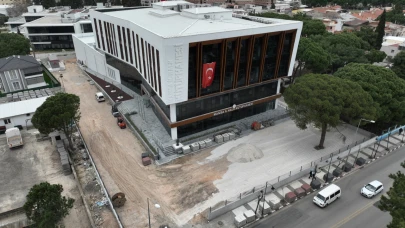 86 Yıllık Kitapsaray Yeni Yüzüyle Hizmete Hazırlanıyor