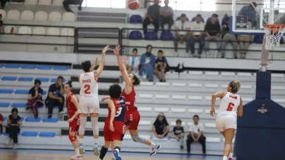 Turgutlu’nun Perileri Play-Off’a Galibiyetle Giriş Yaptı