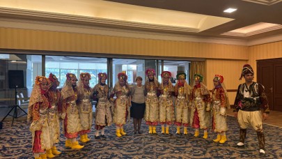 İsmet İnönü Kız Meslek Lisesi’nde Dört Kuşak Bir Arada Anneler Günü