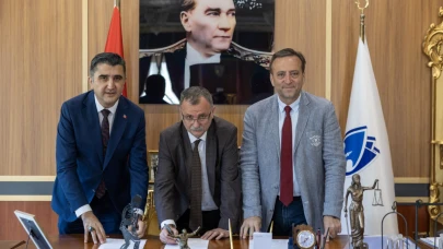 Yunusemre’den Aigai Antik Kenti’ne Arkeolojik Destek