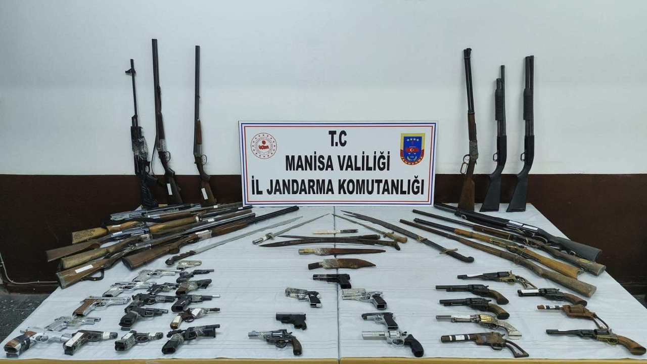 Manisa’da Cephanelik Gibi Operasyon
