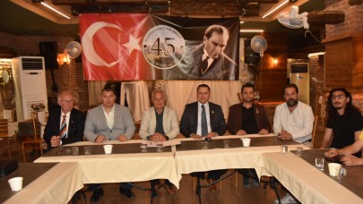 Gelecek Partisi Manisa İl Teşkilatı Manisa Dostlar Meclisi’nde Konuştu