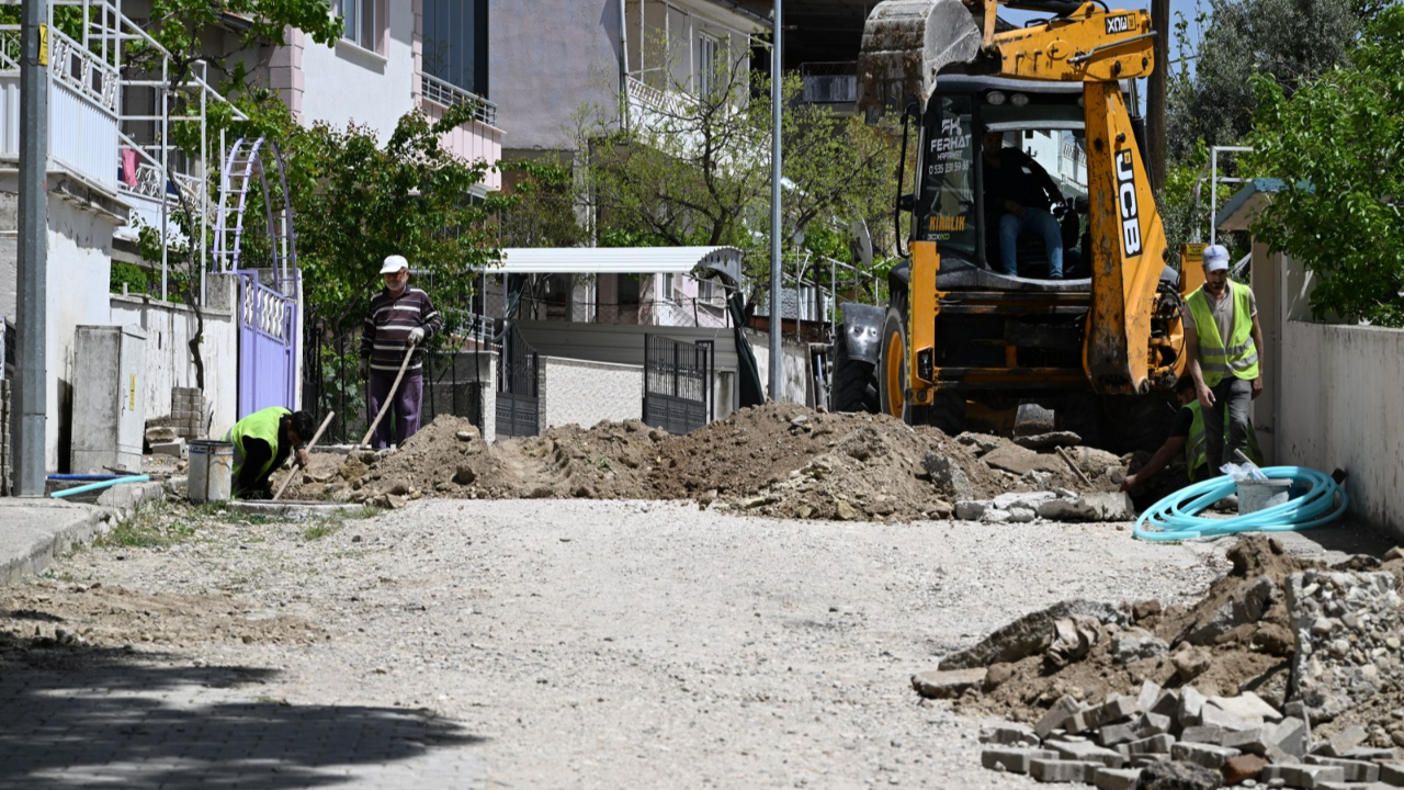 Demirci’de Altyapı Seferberliği: 4.900 Branşman Yenileniyor