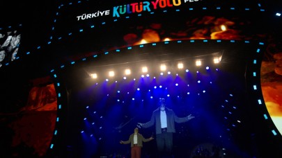 Gökhan Türkmen Manisa Kültür Yolu Festivali’ne Muhteşem Final Yaptı