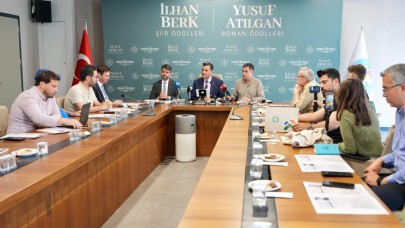 İlhan Berk ve Yusuf Atılgan’a Edebiyat Ödülü