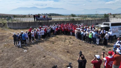 Bağ Yolu Gölet’inde 500 Gönüllü 4,5 Ton Çöp Topladı