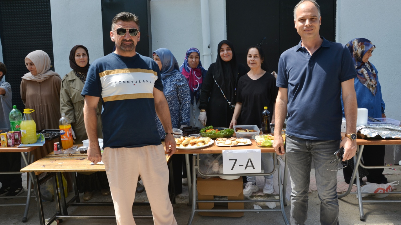 Dr. Ömer Faruk Meriç Okulu’nda Dayanışma Kermesi