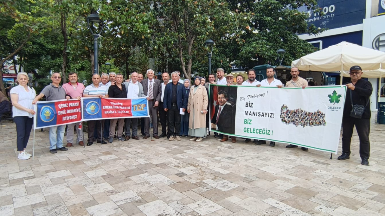 Manisa’da Emeklilerden Ortak Çıkış: “Geçinemiyoruz!”