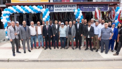 Anahtar Parti Sarıgöl'de Teşkilatını Açtı
