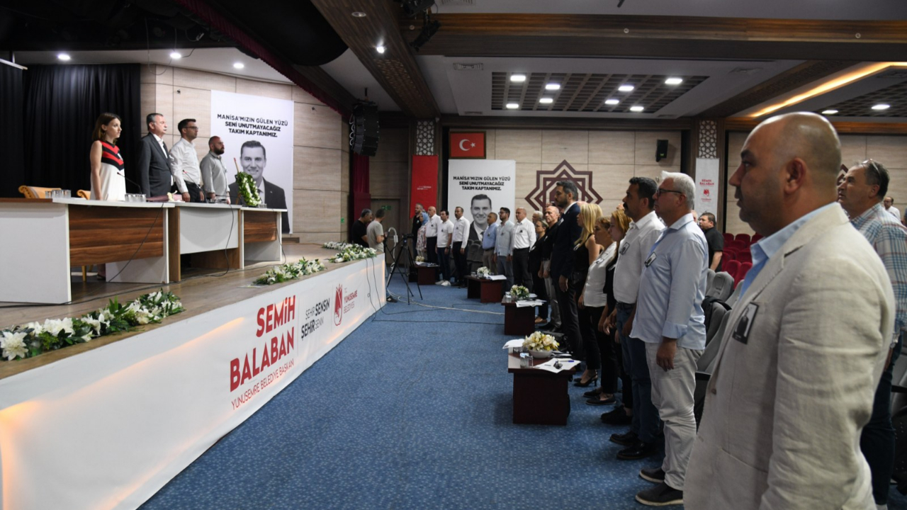 Ferdi Zeyrek’in İsmi Yunusemre’de Yaşatılacak