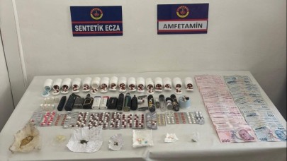 Sentetik Hap ve Nakit Para Ele Geçirildi