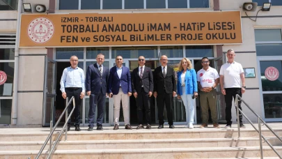 Torbalı’da TÜBİTAK 4006-C Bilim Fuarı Coşkusu