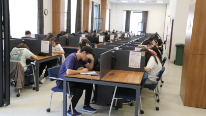 Şehzadeler Gençlik Evi Kütüphanesi 154 Bin Kişiyi Ağırladı