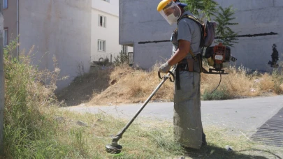 Yunusemre’de Park ve Bahçelerde Kapsamlı Bakım Seferberliği