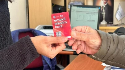 Efes Selçuk’ta Emekliye Nefes: “Emekli Efeslim Kart” Desteği Sürüyor