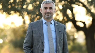 İlkay Şimşek: “Ülke siyaseti tam anlamıyla kısırdöngü içinde”