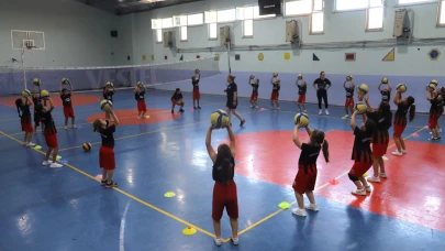 Turgutlu’da Yaz Spor Okullarıyla Çocuklara Hem Eğitim Hem Eğlence