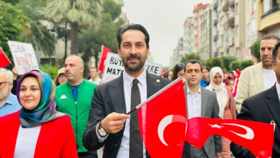 Mücahit Arınç: “15 Temmuz Direniş Değil, Diriliştir”