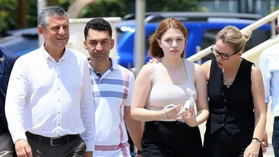 Ferdi Zeyrek’in Kızı Nehir, YKS’de Mimarlık Hayaline Ulaştı
