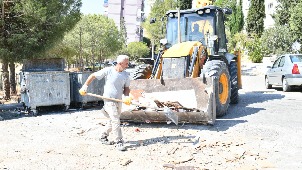 Çiğli’de Moloz Seferberliği: “Moloz Çöp Değildir!”