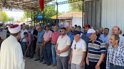 Akhisar Sarıçalı Mahallesi’nde Yağmur Duası Yapıldı