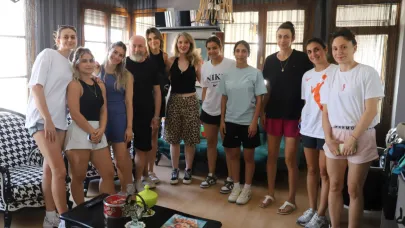 Turgutlu’nun Kadın Basketbolcuları Sezon Öncesi Diyetisyen Kontrolünde