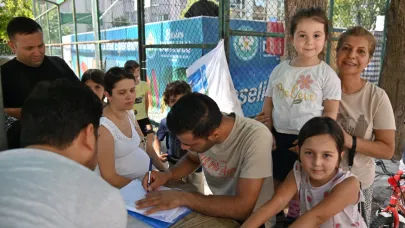 Manisa’da Yazın En Güzel Serinliği: Çocuklara Ücretsiz Portatif Havuz Keyfi