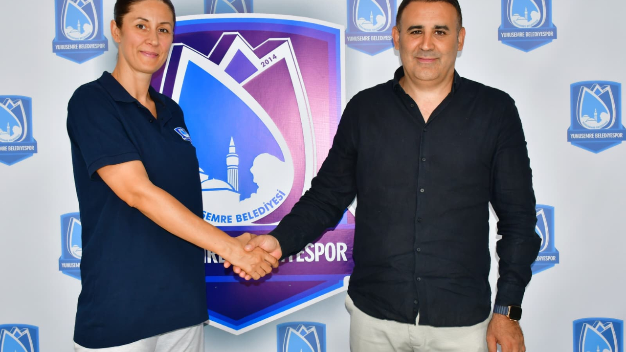 Yunusemre Belediyespor Kadın Voleybol Takımı’nda Yeni Dönem: Başantrenörlük Görevi Seda Çarıkçı’ya Emanet