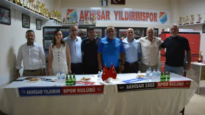 Akhisar’da Futbolda Güç Birliği: Gençlere A Takım Yolu Açıldı