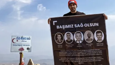 Cem Koca, Reşko Zirvesini AKUT Şehitlerine Adadısq24deqde