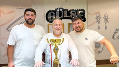 Selimşahlarspor’a Gülse Kuyumculuk Desteği