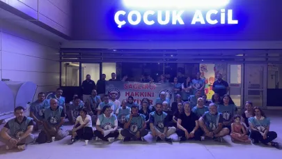 Sağlık-Sen Manisa’dan Hastane Önünde Oturma Eylemi
