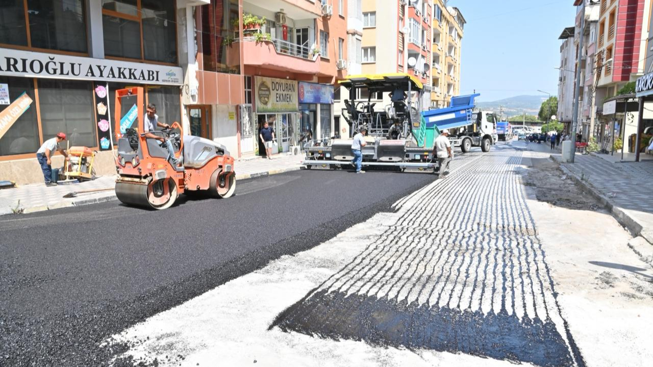 Soma’da Kurtuluş Mahallesi’nde Asfalt Çalışmaları Tamamlandı