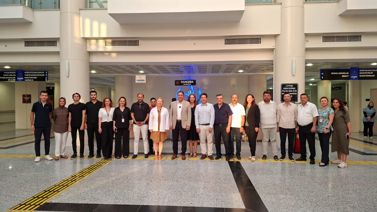 AK Parti İl Başkanı Turgut’tan Merkezefendi Hastanesi’ne Ziyaret