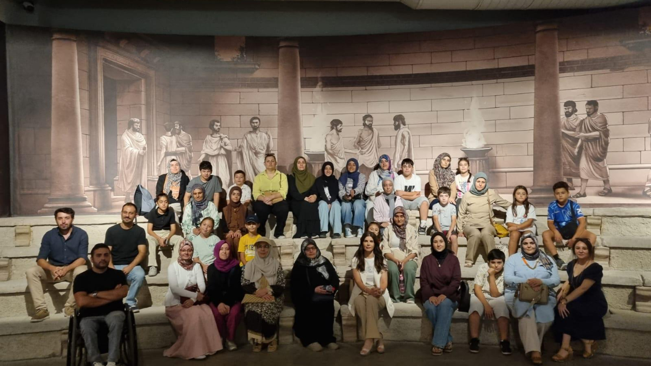 KADEM Manisa’dan “Kadınlar Çocuklar Birlikte Öğreniyor” Projesi Sona Erdi