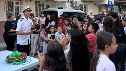 Tevfikiye’de Zafer Bayramı Coşkusu Miniklerin Yüzünü Güldürdü