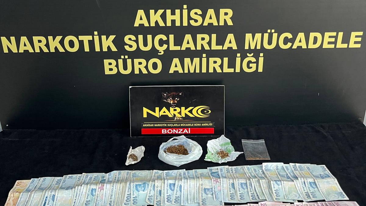 Akhisar’da Uyuşturucu Operasyonu: 2 Kişi Tutuklandı