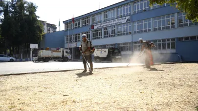 Yunusemre Belediyesi’nden Okullara Temizlik ve Bakım Desteği
