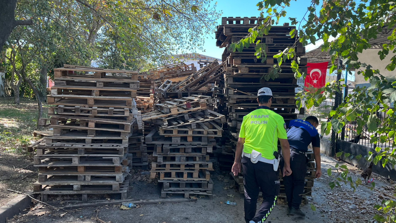 Turgutlu Zabıtası Keresteciler Sitesinde İşgal Denetimi Yaptı